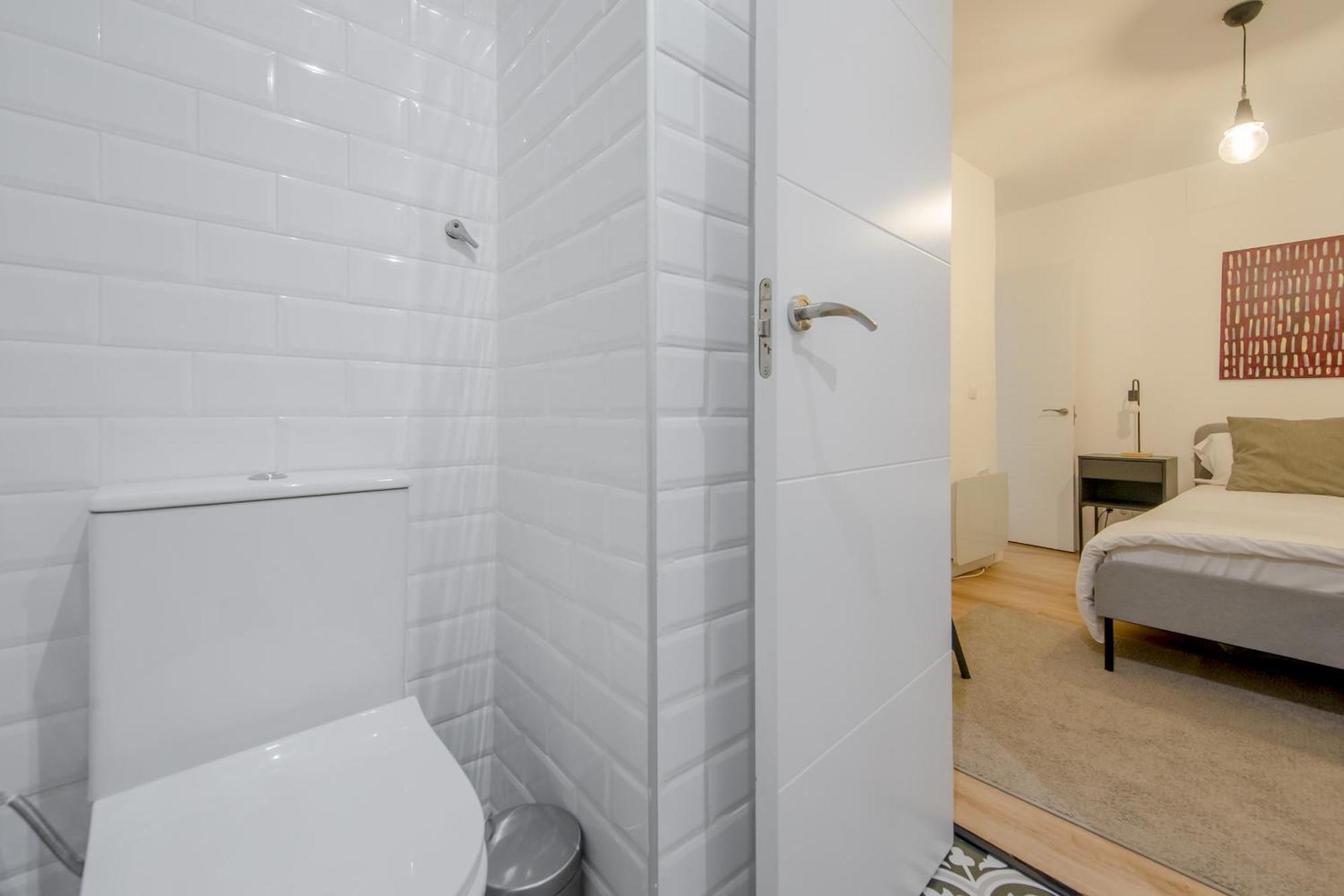 C-Cabeza Cool Apt Para 7 Al Lado De Tirso De Molina E1 Μαδρίτη Εξωτερικό φωτογραφία