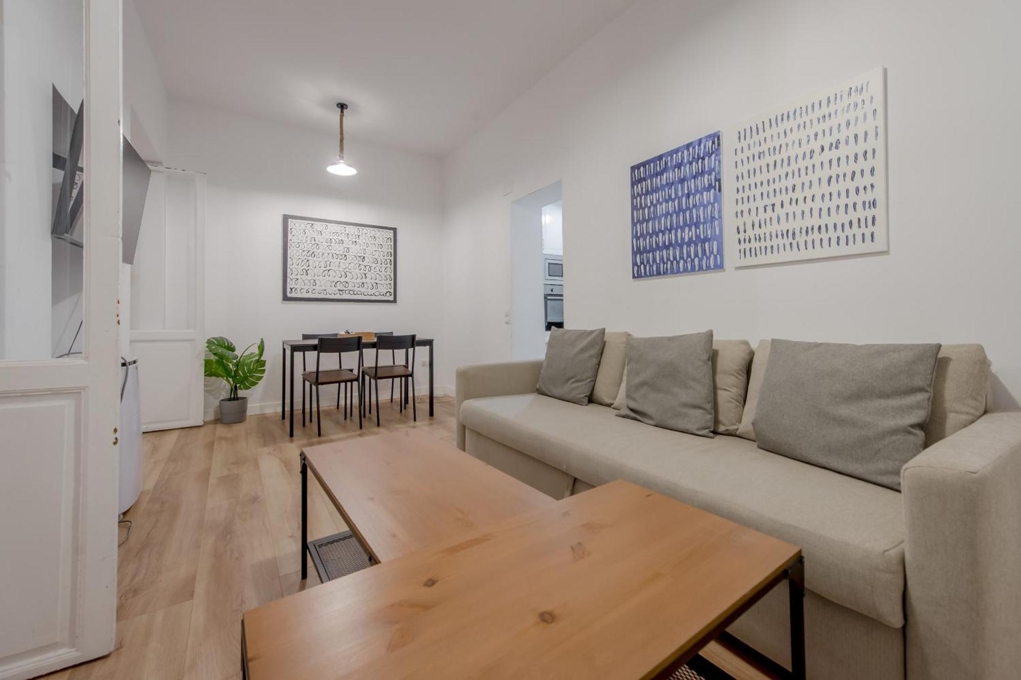 C-Cabeza Cool Apt Para 7 Al Lado De Tirso De Molina E1 Μαδρίτη Εξωτερικό φωτογραφία