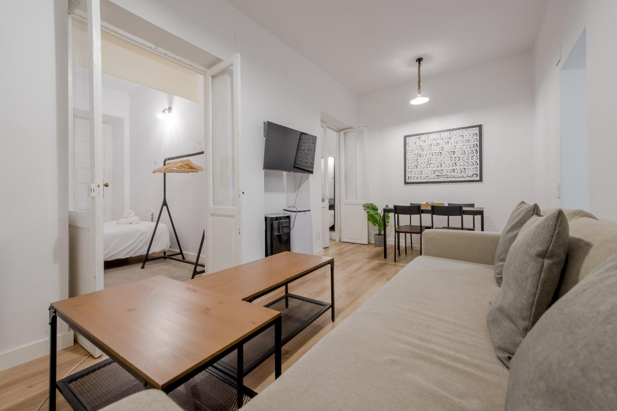 C-Cabeza Cool Apt Para 7 Al Lado De Tirso De Molina E1 Μαδρίτη Εξωτερικό φωτογραφία